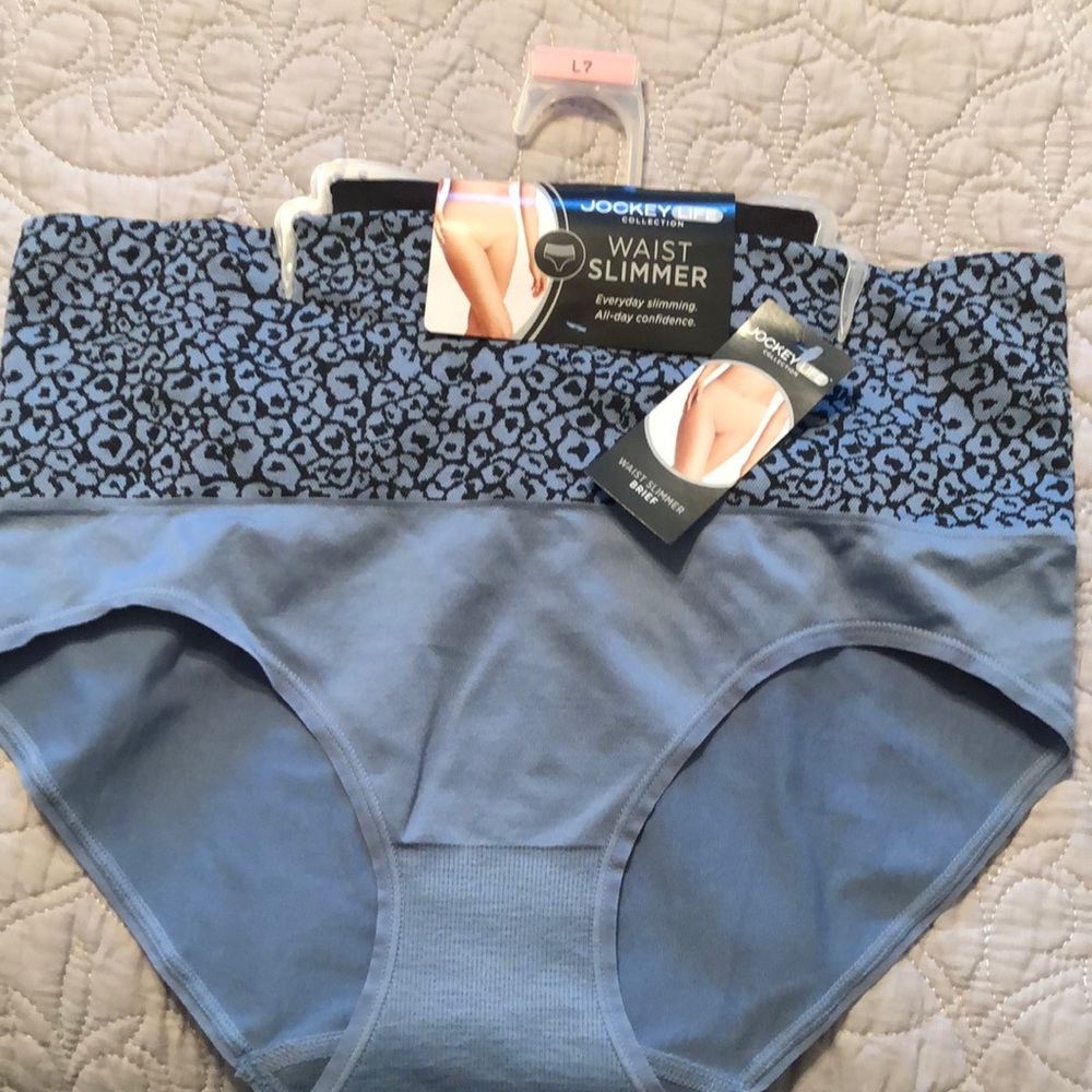 2 pairs of Jockey waist slimmer brief